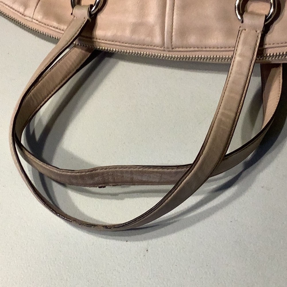 Coach Chelsea Jayden light tan leather shoulder bag - Picture 7 of 12